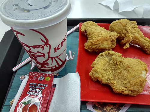 Penampakan menu KFC Fillet Combo