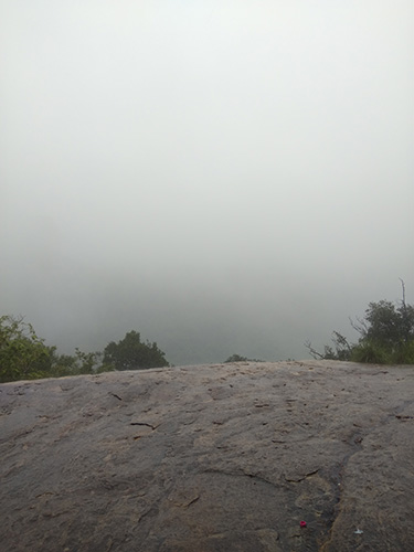 Pandangan dari puncak Pidurangala Rock