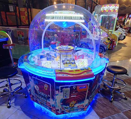 penampakan mesin arcade ticket dome